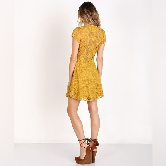 FOR LOVE & LEMONS SIENNA MINI DRESS GOLDENROD - Picture 15 of 16
